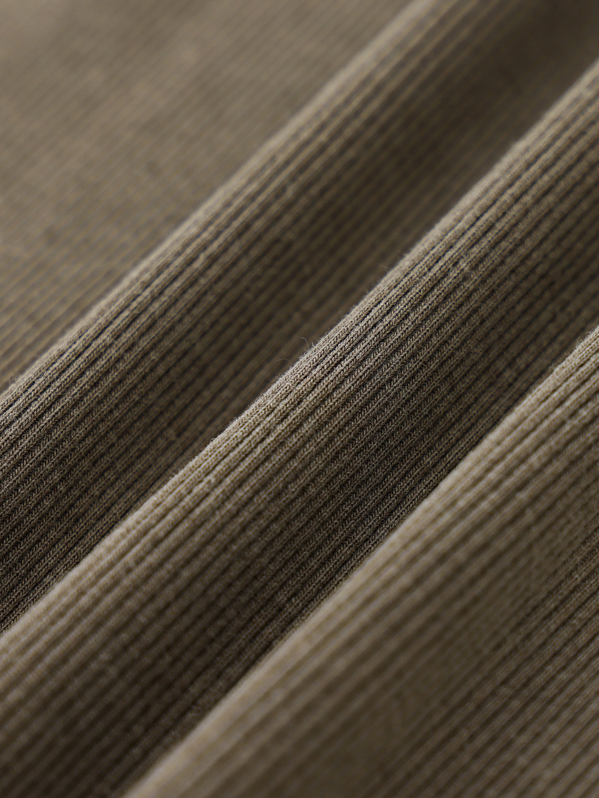 Tulip Crown Dyed Washed Raglan Long Sleeve Slim T-Shirt